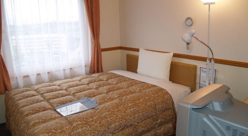 Toyoko Inn Sakudaira-Eki Asama-Guchi Экстерьер фото